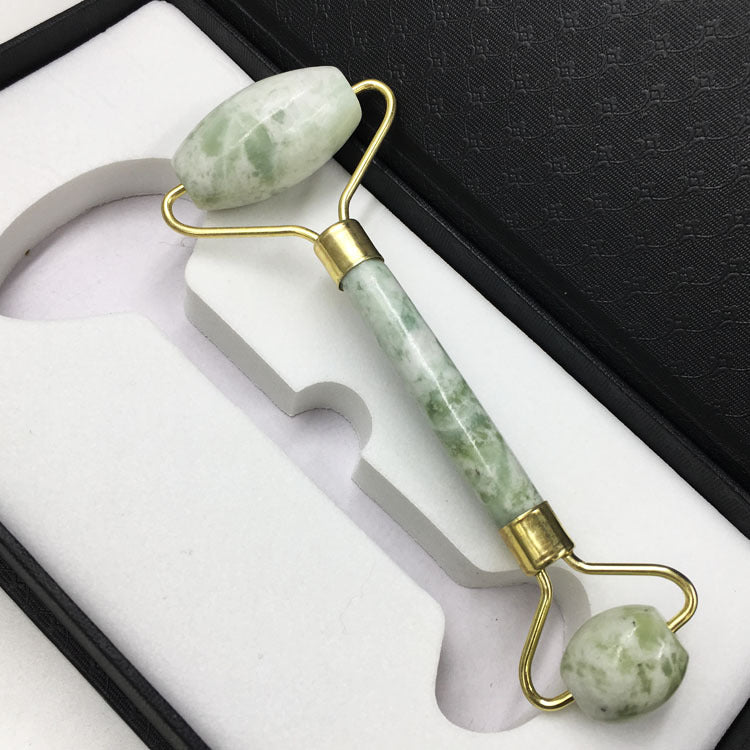 Monsera jade facial roller detail